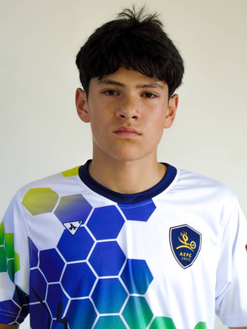 Yosthyn Gadiel